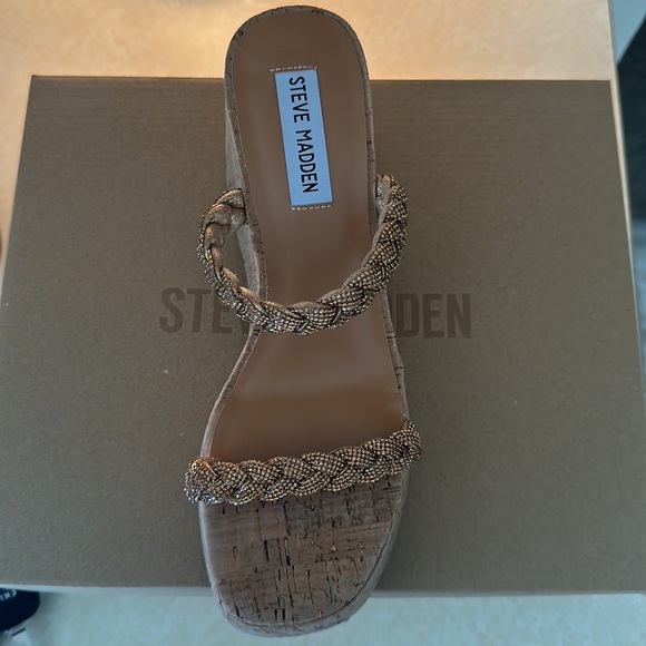 Steve Madden “Danya” Sandals - Picture 3 of 4